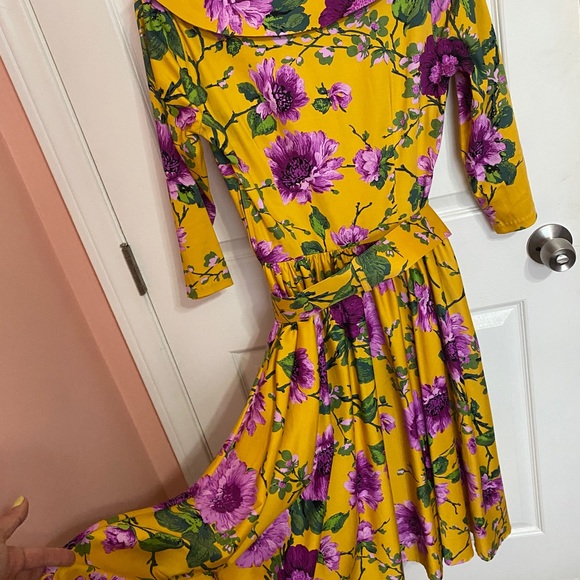 Pinup Couture Birdie dress in Mustard and purple floral M - Picture 4 of 5